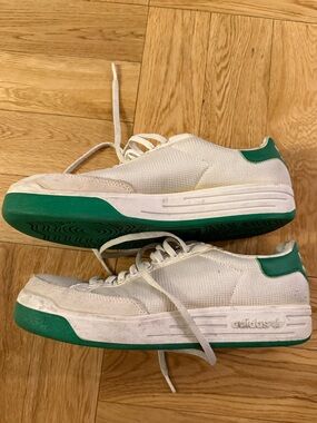adidas Rod Laver Green Sneakers